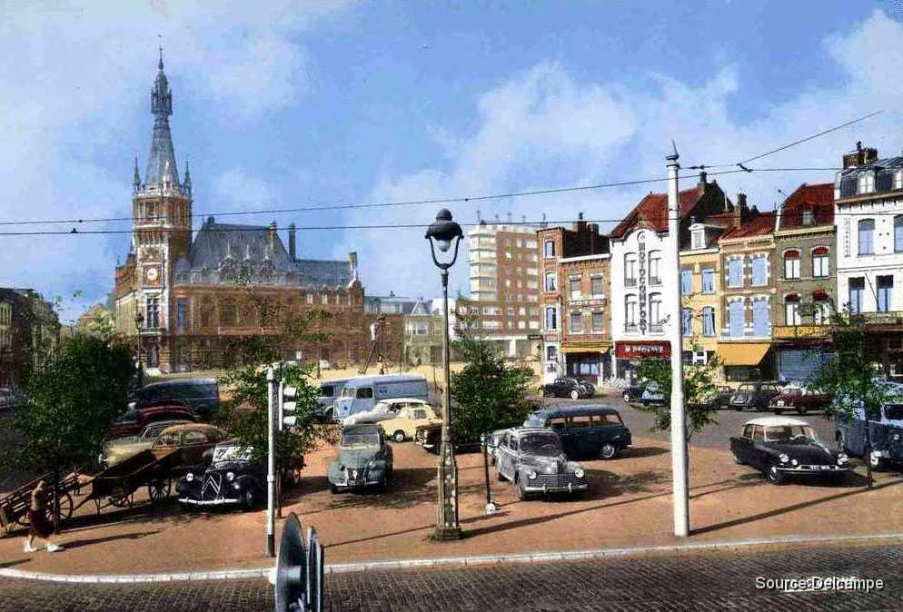 59 Tourcoing Place Charles et Albert Roussel.jpg